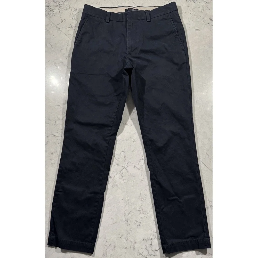 Banana Republic Aiden Chino Pants Mens 31x30 Navy Blue 100% Cotton Preppy Casual